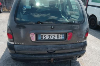Calandre RENAULT ESPACE 3