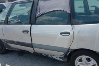 Calandre RENAULT ESPACE 3