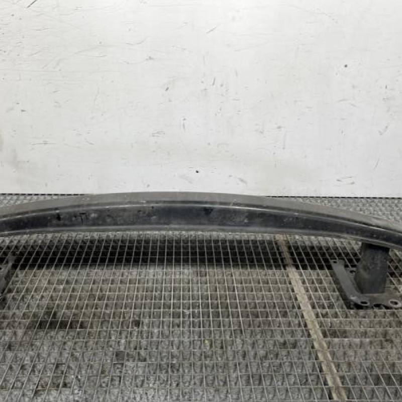Renfort pare choc avant (traverse) VOLKSWAGEN POLO 4 Photo n°1