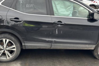 Custode arriere droit NISSAN QASHQAI 2