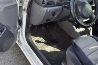 Aile avant gauche RENAULT CLIO 2