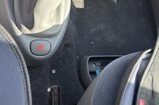 Aile avant gauche RENAULT CLIO 2