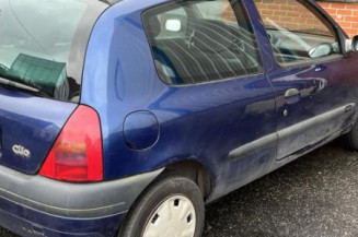 Aile avant gauche RENAULT CLIO 2