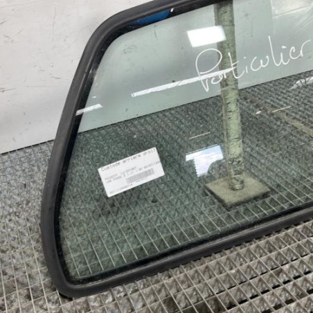 Custode arriere droit PEUGEOT 106