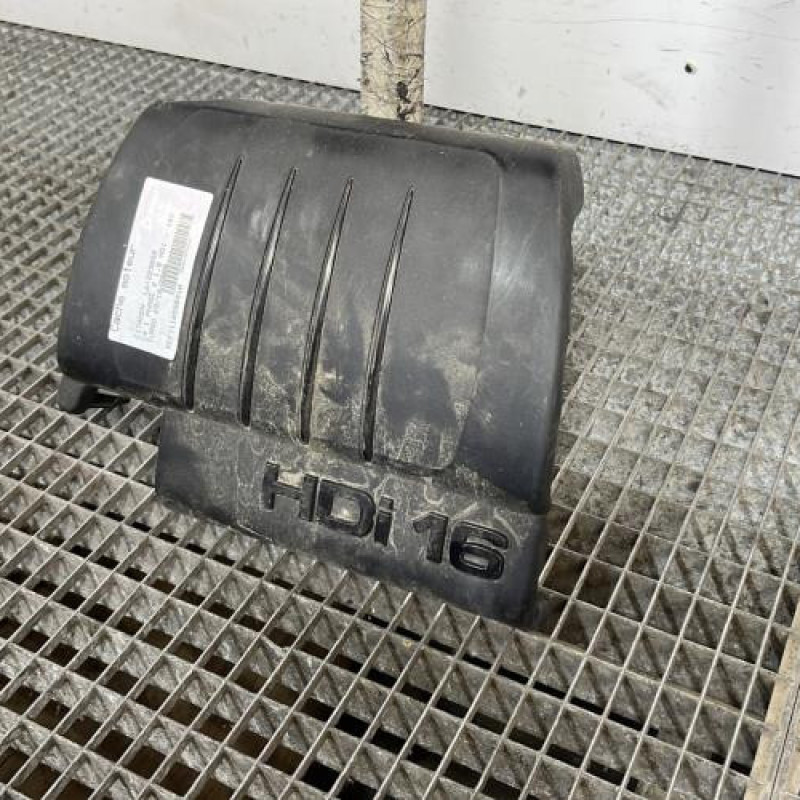 Cache moteur  CITROEN C4 1 Photo n°3