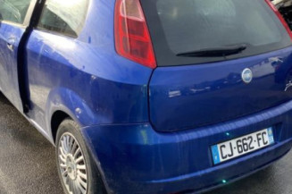 Malle/Hayon arriere FIAT PUNTO EVO 3