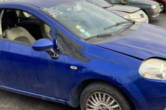 Malle/Hayon arriere FIAT PUNTO EVO 3