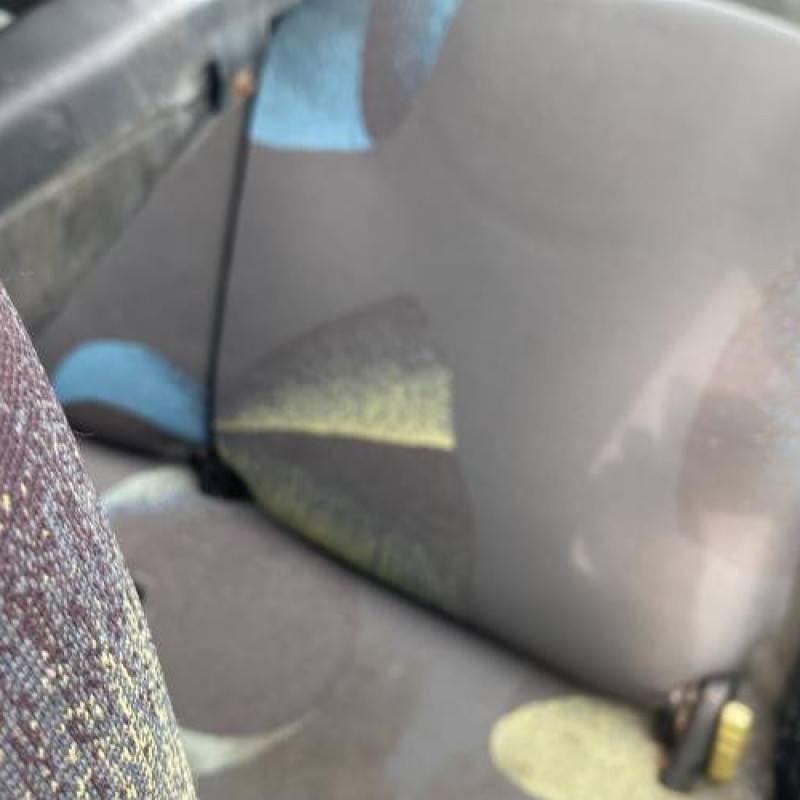 Porte avant droit RENAULT TWINGO 1 Photo n°17