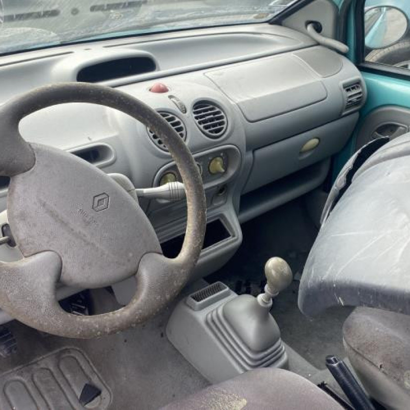 Porte avant droit RENAULT TWINGO 1 Photo n°18