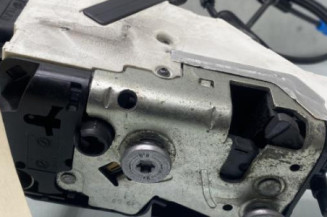 Serrure avant droit CITROEN C4 PICASSO 1