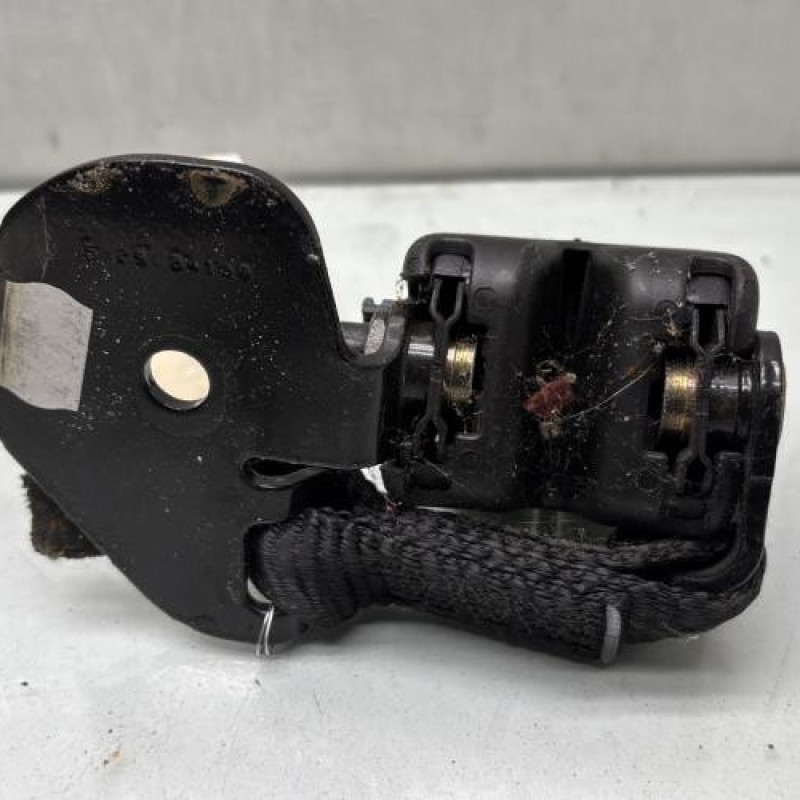 Attache ceinture arriere droit RENAULT CLIO 2 Photo n°3