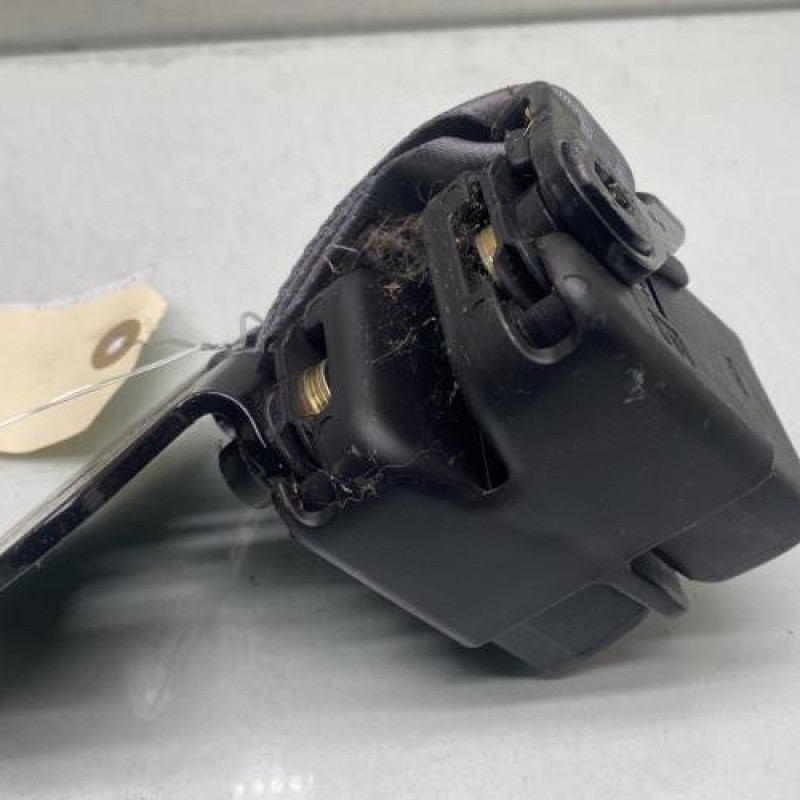 Attache ceinture arriere gauche RENAULT CLIO 2 Photo n°3