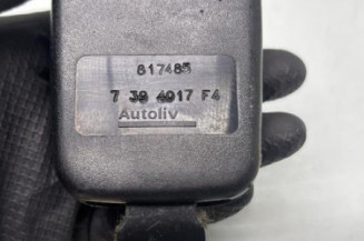 Attache ceinture arriere gauche RENAULT TWINGO 1