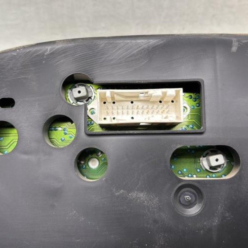 Compteur FORD FOCUS 1 Photo n°5