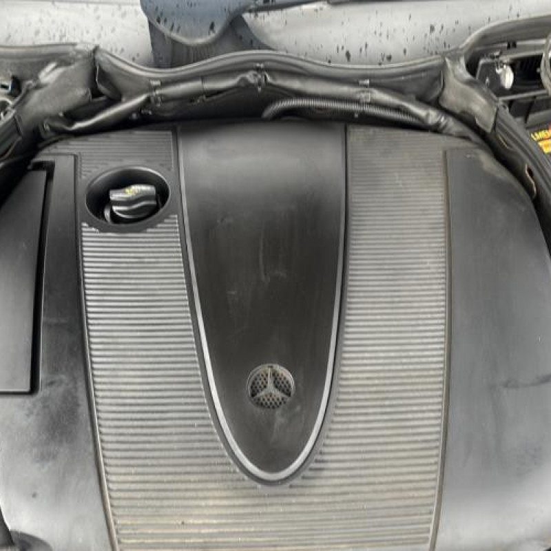 Serrure avant droit MERCEDES CLASSE C 203 Photo n°19