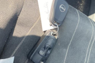 Serrure arriere gauche OPEL CORSA D