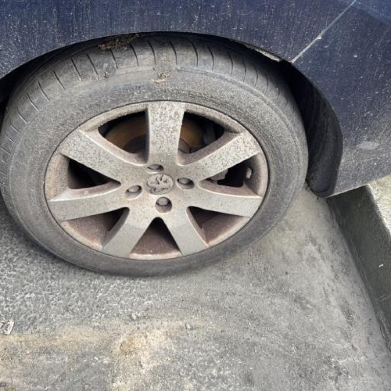 Pare choc arriere PEUGEOT 308 1 Photo n°20