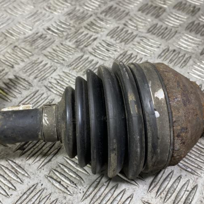 Cardan gauche (transmission) VOLKSWAGEN POLO 4 Photo n°3