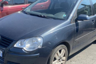 Cardan gauche (transmission) VOLKSWAGEN POLO 4