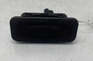 Bouton de coffre RENAULT SCENIC 2 Photo n°1