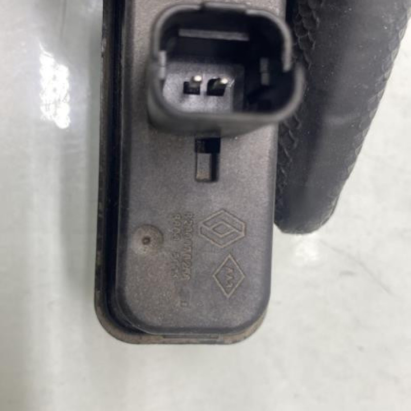 Bouton de coffre RENAULT SCENIC 2 Photo n°4
