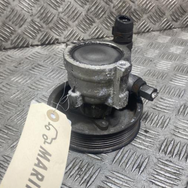 Pompe de direction RENAULT TRAFIC 2 Photo n°1