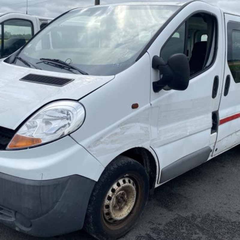 Pompe de direction RENAULT TRAFIC 2 Photo n°5