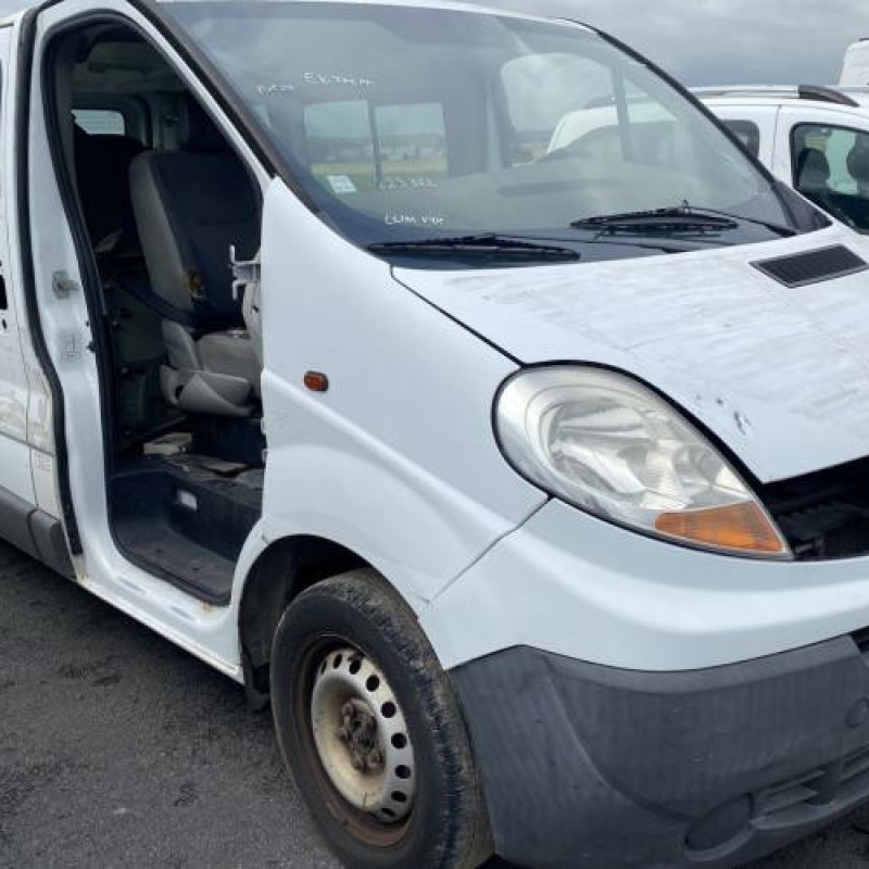 Pompe de direction RENAULT TRAFIC 2 Photo n°6