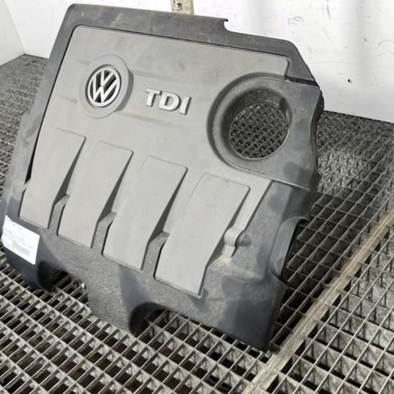 Cache moteur  VOLKSWAGEN POLO 5 Photo n°3