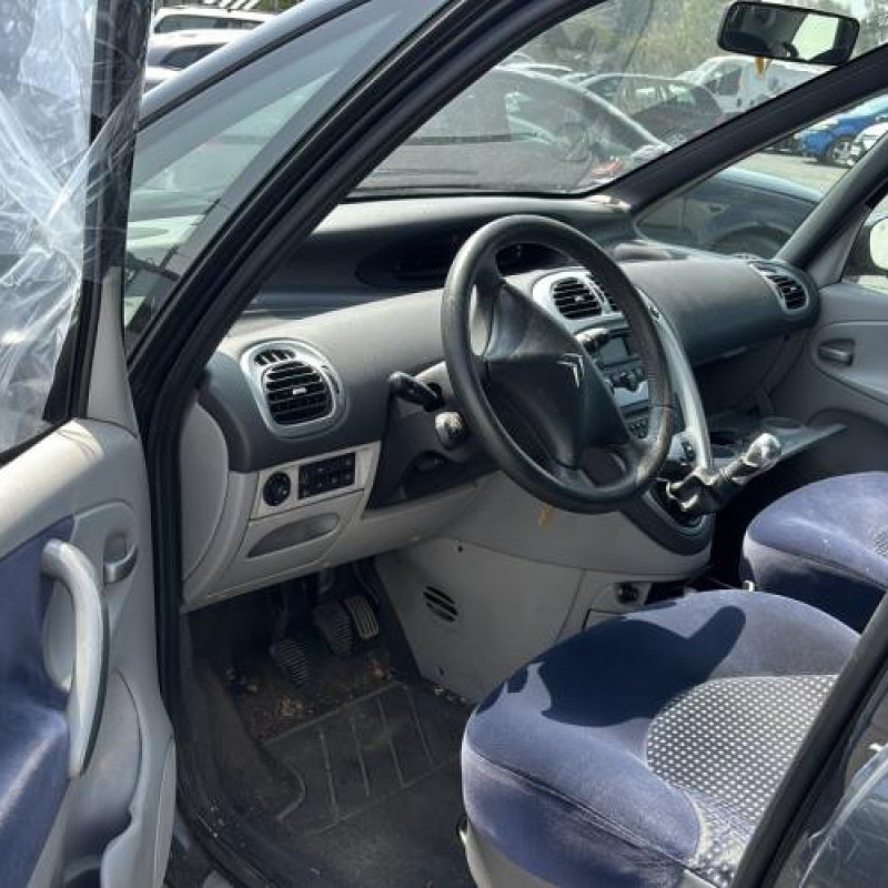 Feu arriere principal gauche (feux) CITROEN XSARA PICASSO Photo n°12