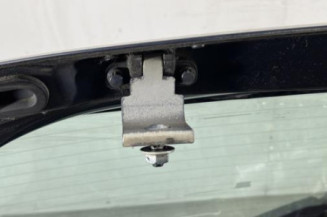 Malle/Hayon arriere VOLKSWAGEN POLO 4