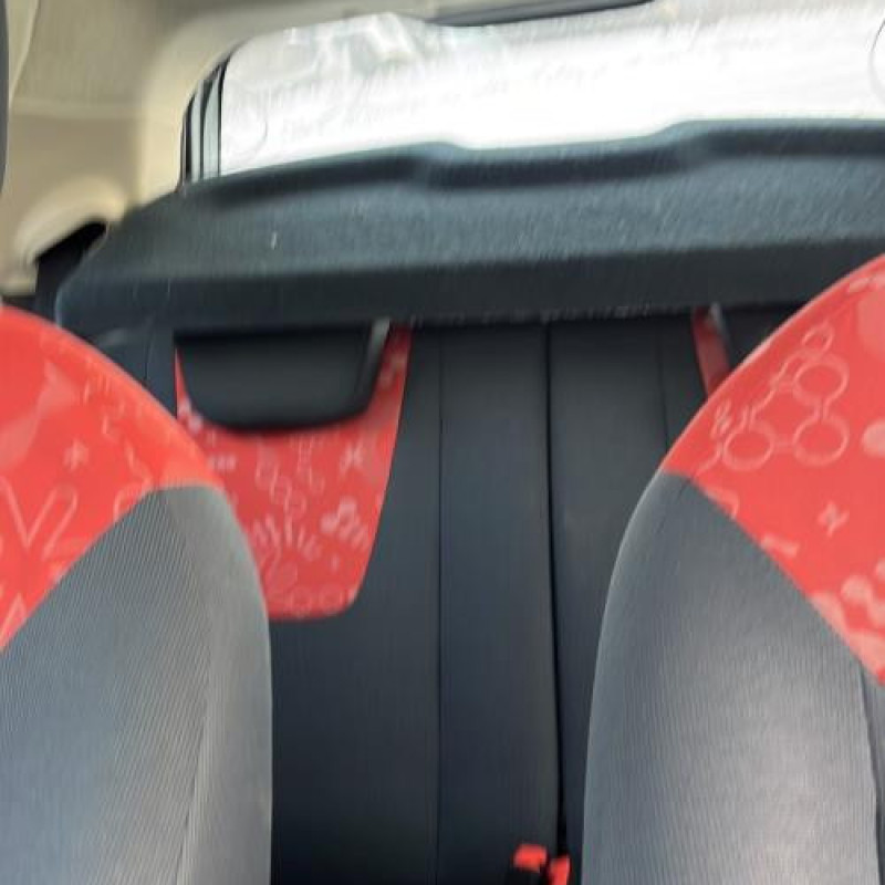 Capot FORD KA 2 Photo n°10