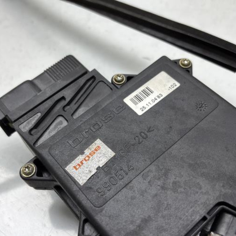 Leve vitre electrique avant droit SEAT ALHAMBRA 1 Photo n°10
