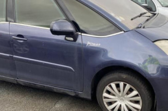 Anti brouillard arriere gauche CITROEN C4 PICASSO 1