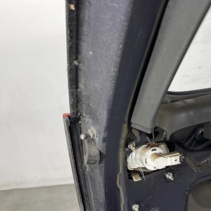 Malle/Hayon arriere CITROEN C4 PICASSO 1 Photo n°6