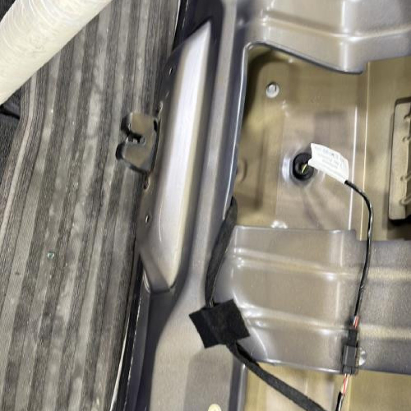 Malle/Hayon arriere CITROEN C4 PICASSO 1 Photo n°8