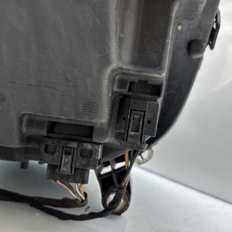 Optique avant principal droit (feux)(phare) MERCEDES CLASSE R 251 Photo n°6