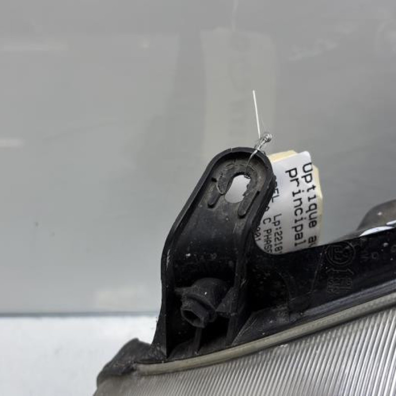 Optique avant principal gauche (feux)(phare) OPEL CORSA C Photo n°2