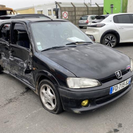 Anti brouillard gauche (feux) PEUGEOT 106