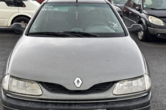 Serrure avant droit RENAULT LAGUNA 1