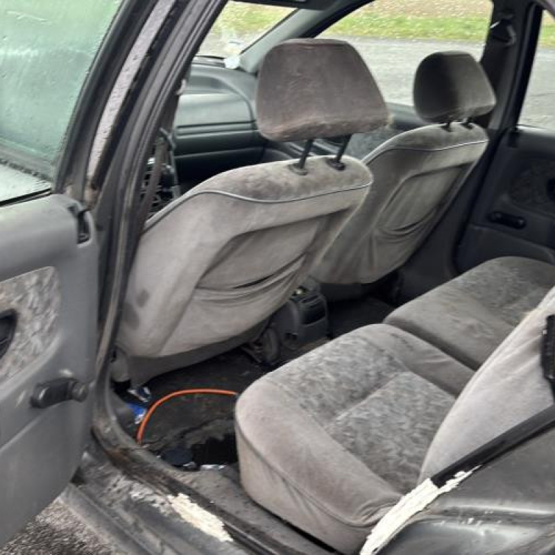 Serrure avant droit RENAULT LAGUNA 1 Photo n°13