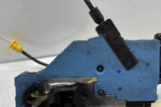Serrure arriere gauche PEUGEOT 207