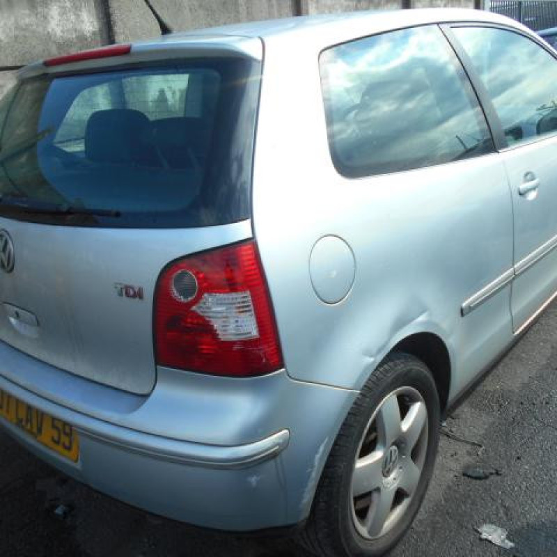 Plage arriere VOLKSWAGEN POLO 4 Photo n°4