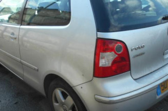Plage arriere VOLKSWAGEN POLO 4