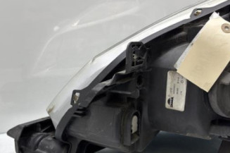 Optique avant principal droit (feux)(phare) RENAULT CLIO 3