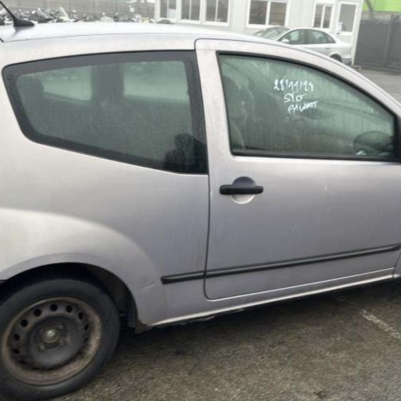 Feu arriere principal droit (feux) CITROEN C2 Photo n°10