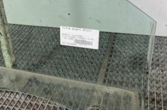 Vitre avant droit RENAULT CLIO 3