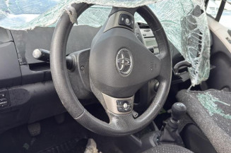 Anti brouillard droit (feux) TOYOTA YARIS 2