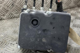 Bloc ABS (freins anti-blocage) OPEL CORSA D Photo n°1