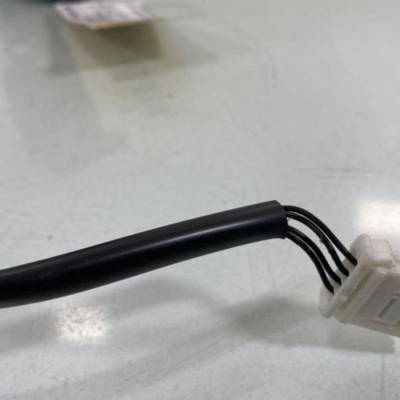 Attache ceinture arriere droit DS DS5 Photo n°2